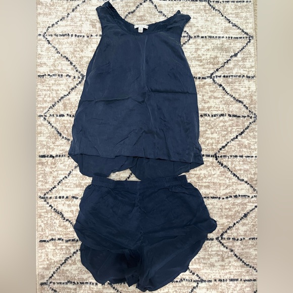 lunya Other - Lunya Deep Blue Machine Washable Silk Sleepwear Set